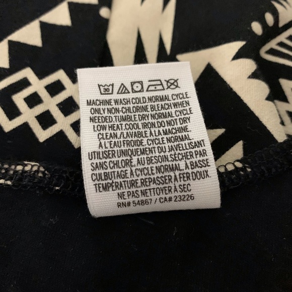 Pink by Victoria’s Secret Aztec Print Dress, Sz S - Picture 7 of 7